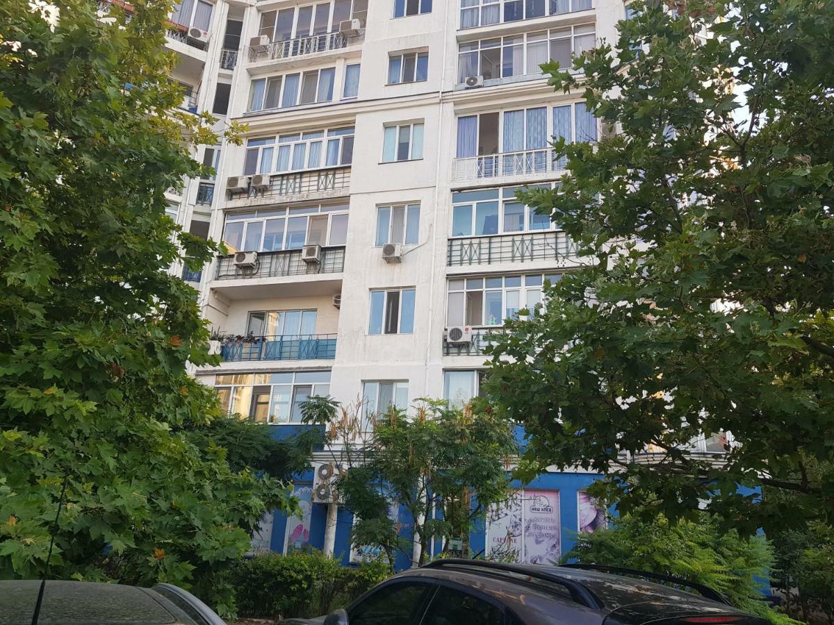 Апартаменты На Люстдорфской Oldenburg Bagian luar foto
